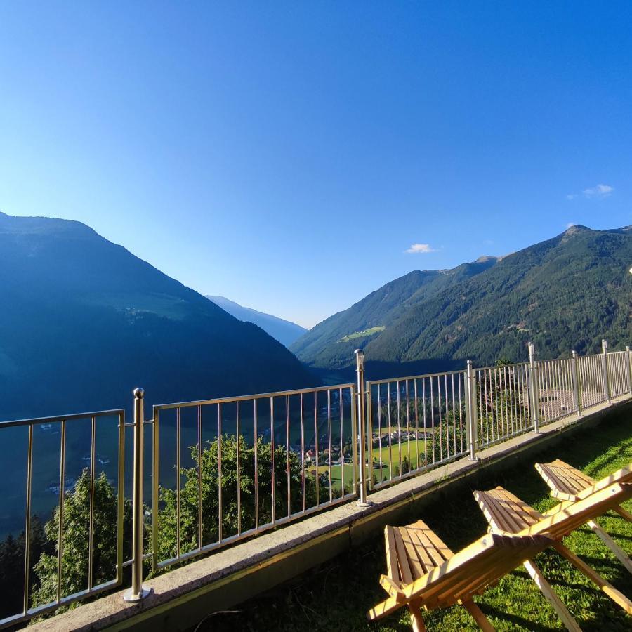 Grossstahlhof Mountain & Panorama View Lägenhet Ahrntal Exteriör bild