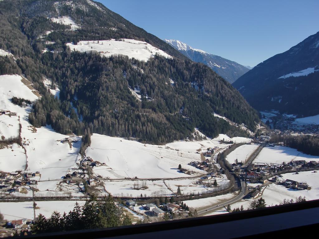 Grossstahlhof Mountain & Panorama View Lägenhet Ahrntal Rum bild